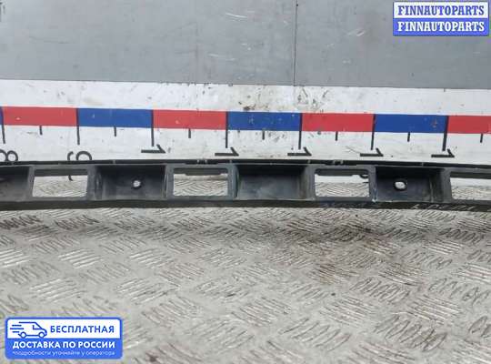 Кронштейн бампера на Volkswagen Touran I (1T)