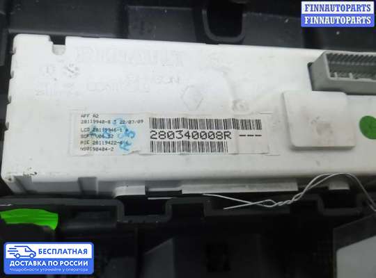 Дисплей бортового компьютера на Renault Megane III