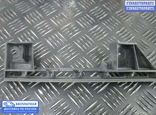 Кронштейн бампера на Volkswagen Touran I (1T)