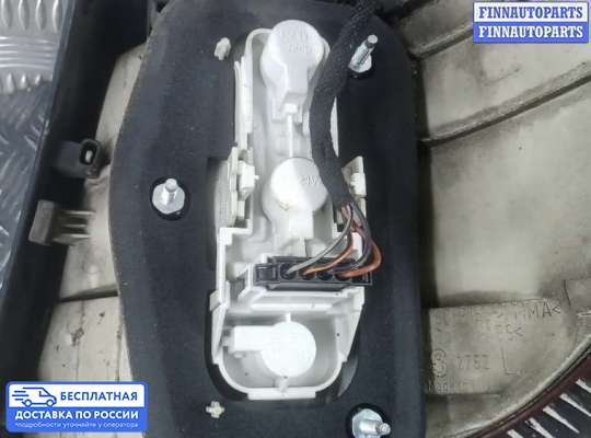 Фонарь задний на Mercedes-Benz B (W245)