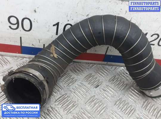 Патрубок (трубка, шланг) на Mercedes-Benz C (W204)