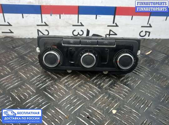 Блок управления печкой на Volkswagen Touran I (1T)