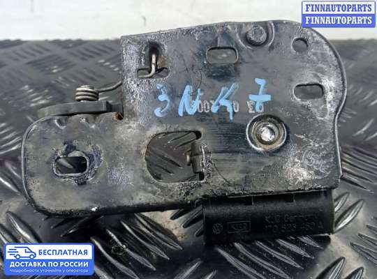 Замок капота на Volkswagen Golf Plus (5M1)