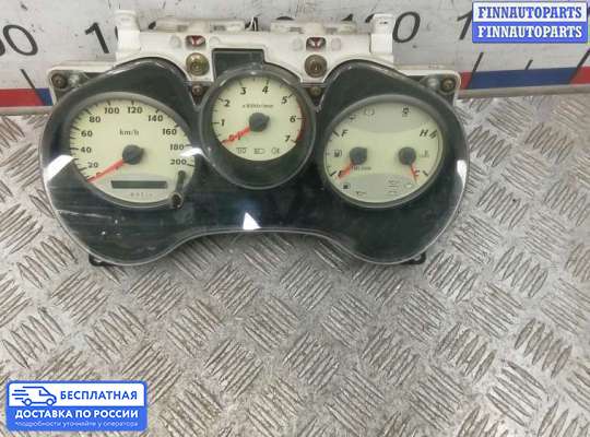 Щиток приборов на Toyota RAV4 II (XA20)