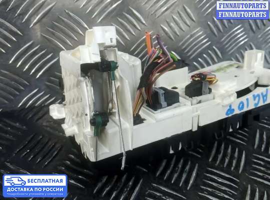 Блок управления печкой на Mercedes-Benz B (W245)
