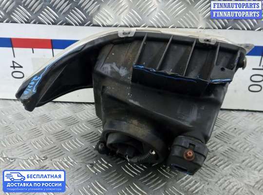 Фара передняя на Dodge Nitro