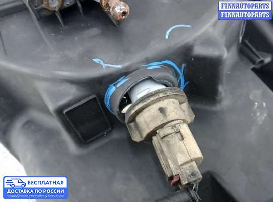 Фара передняя на Dodge Nitro