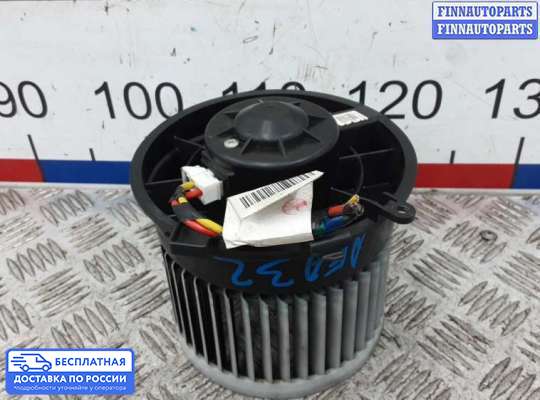 Мотор отопителя на Nissan Qashqai I (J10)