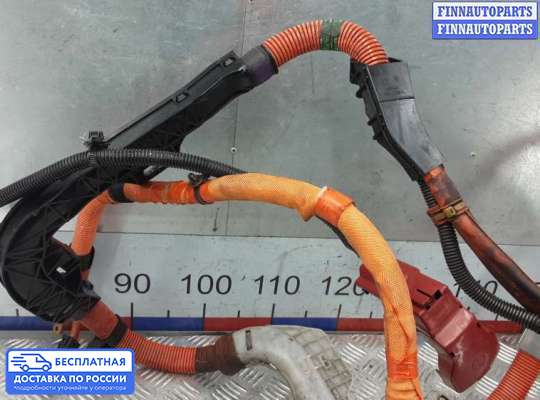 Провод высоковольтный  на Toyota Prius III