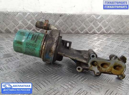 Корпус масляного фильтра на Peugeot 307