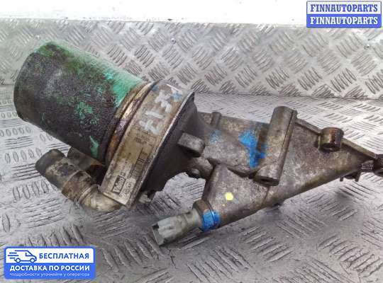 Корпус масляного фильтра на Peugeot 307