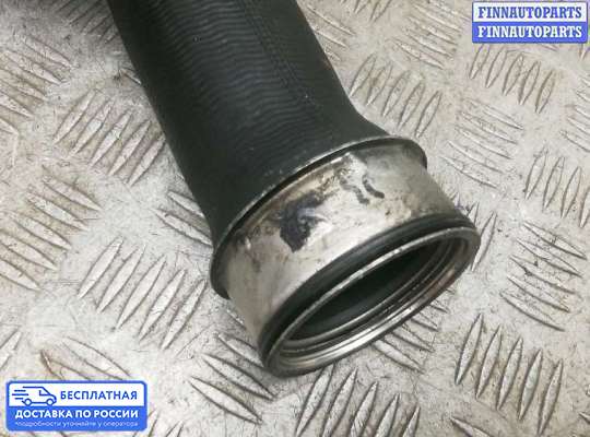 Патрубок (трубка, шланг) на Mercedes-Benz C (W203)