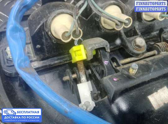 Ручка крышки багажника (задней двери) на Mitsubishi L200 (KA, KB)