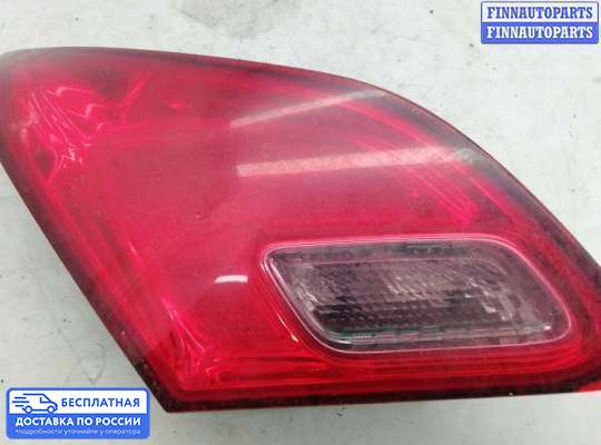 Фонарь крышки багажника на Opel Astra J