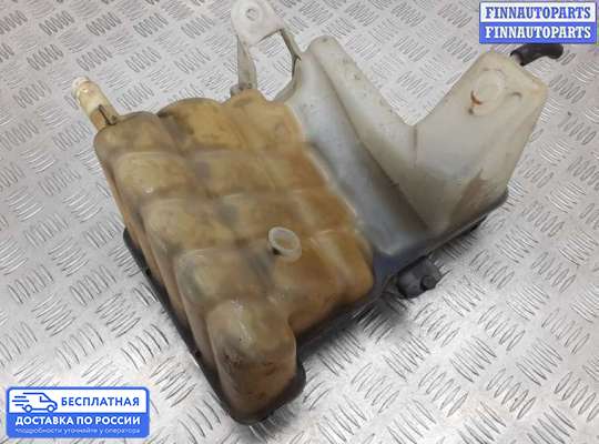 Бачок расширительный на Jeep Grand Cherokee III (WK, WH)