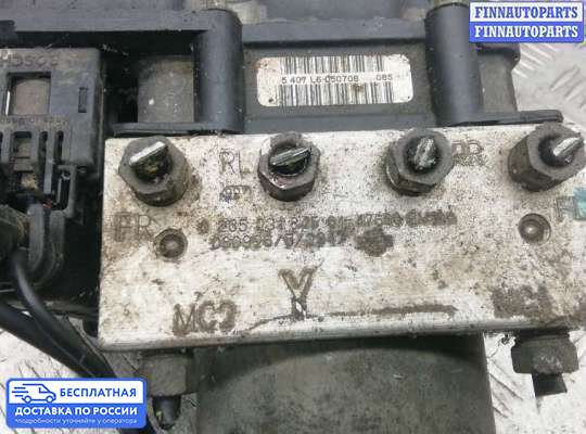 Блок ABS на Nissan Tiida I (C11)