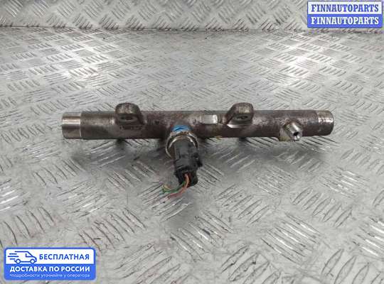 Рампа (рейка) топливная на Renault Fluence