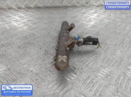 Рампа (рейка) топливная на Renault Fluence