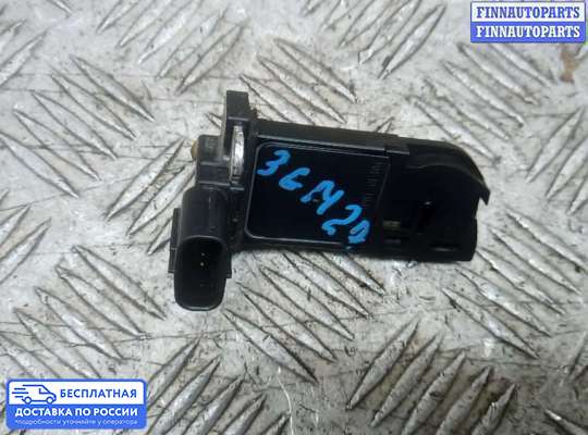Датчик расхода воздуха (ДМРВ) на Toyota RAV4 III (XA30)