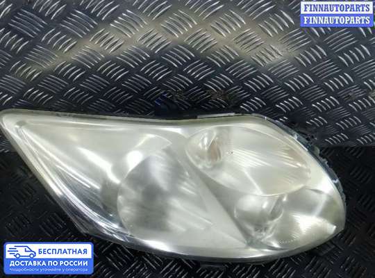 Фара передняя на Toyota Auris I (E150)
