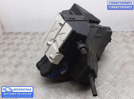Корпус воздушного фильтра на Audi A5 (8T)