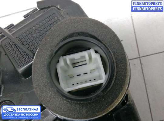 Замок боковой двери на Toyota RAV4 III (XA30)