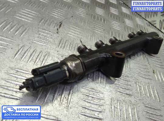 Рампа (рейка) топливная на Peugeot 3008 I