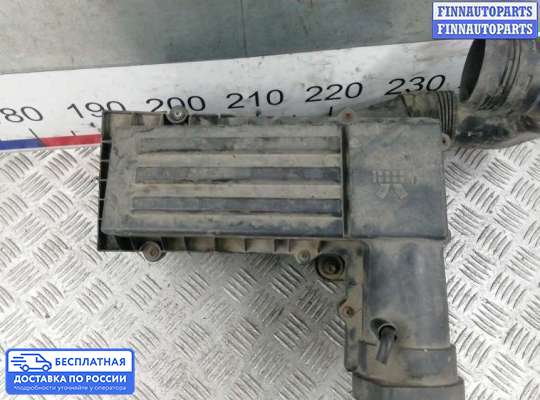 Корпус воздушного фильтра на Volkswagen Golf V (1K)