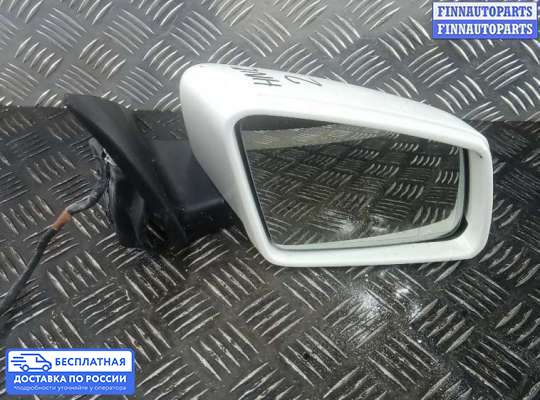 Зеркало боковое на Mercedes-Benz C (W204)