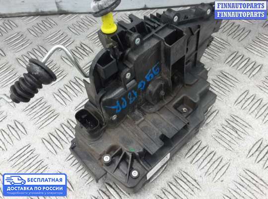 Замок боковой двери на Mercedes-Benz C (W205)