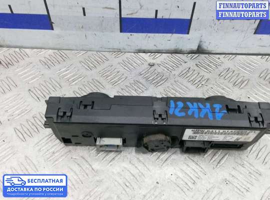 Блок управления печкой на BMW 1 (E81/E82/E87)