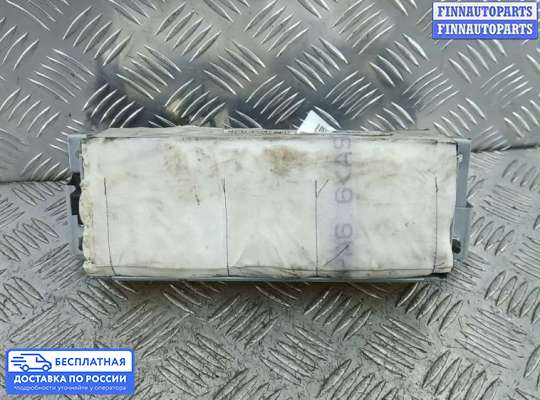 Подушка безопасности пассажира (AirBag) на Volkswagen Phaeton (3D)
