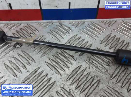 Амортизатор крышки багажника на Kia Ceed II (JD)