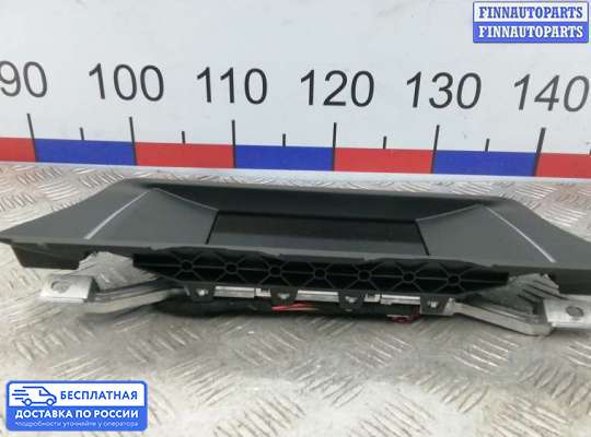 Дисплей бортового компьютера на BMW 5 (F10/F11)