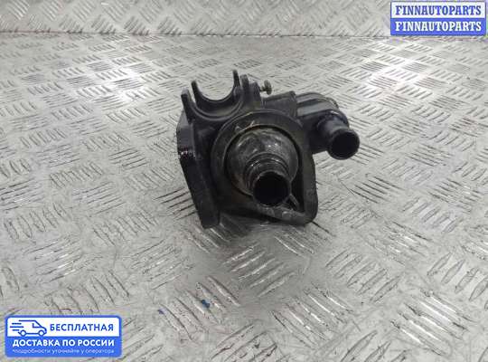 Корпус термостата на Peugeot 307