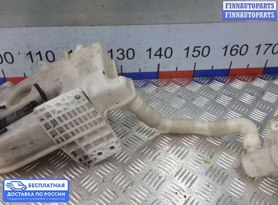 Бачок омывателя на Volkswagen Scirocco III (137)