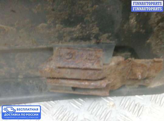 Клык (часть) бампера на Isuzu Rodeo II (UTS-145)