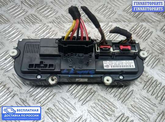 Блок управления печкой на Volkswagen Jetta VI (1B)