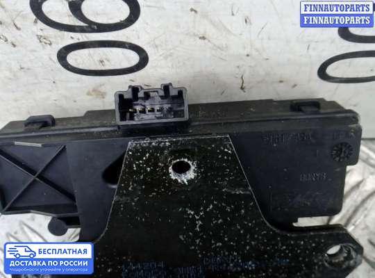 Замок багажника на Ford Focus II