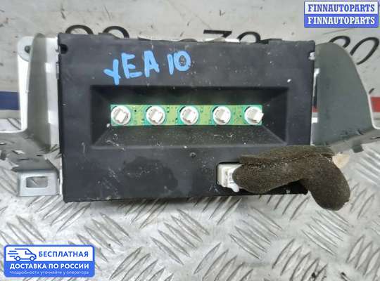 Дисплей бортового компьютера на Nissan Almera II N16