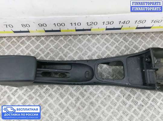 Подлокотник на Nissan Almera II N16