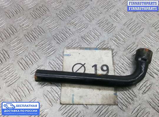 Ключ балонный на Toyota Corolla 9 (E120)