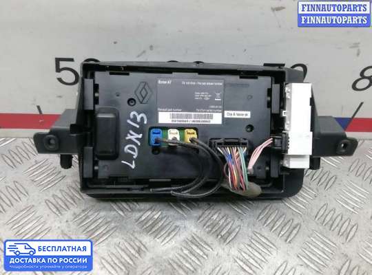 Дисплей бортового компьютера на Renault Fluence