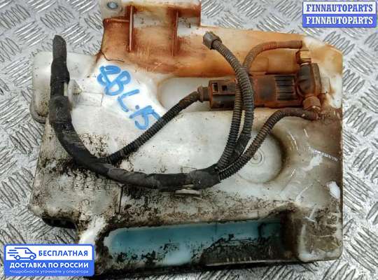 Бачок омывателя на Volkswagen Golf V (1K)