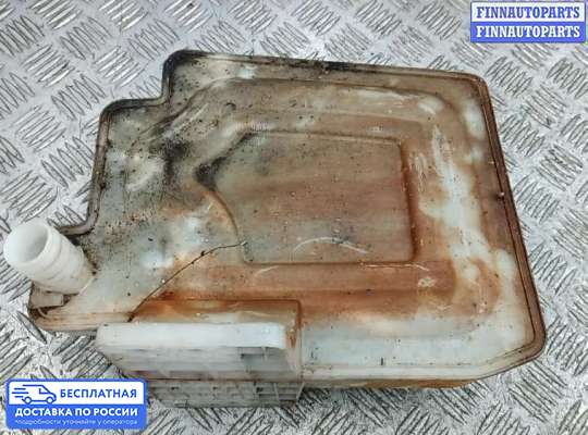 Бачок омывателя на Volkswagen Golf V (1K)