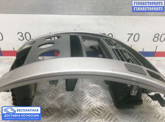 Консоль салона на Hyundai Tucson I (JM)