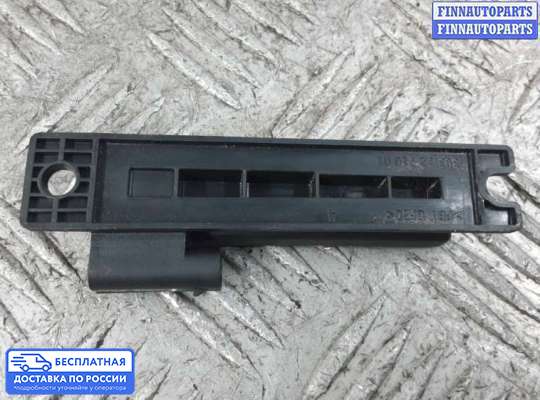 Антенна на Range Rover III (LM, L322)