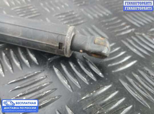 Амортизатор крышки багажника на Mercedes-Benz ML (W164)