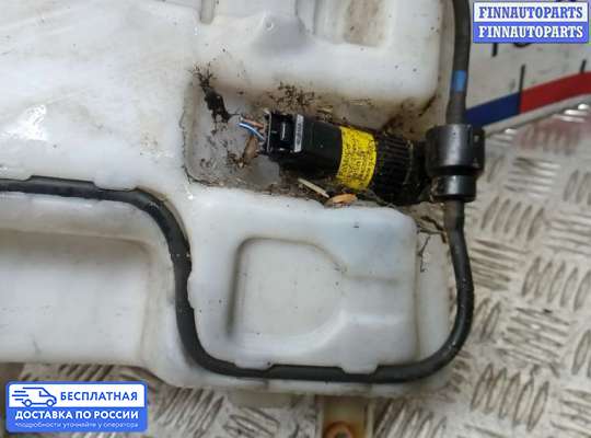 Бачок омывателя на Ford Mondeo V