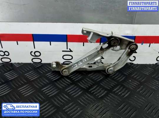 Петля капота на Mercedes-Benz E (W211)